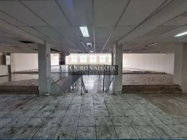 Galpão / Barracão com 1328m², para alugar, no bairro Quarta Parada em São Paulo