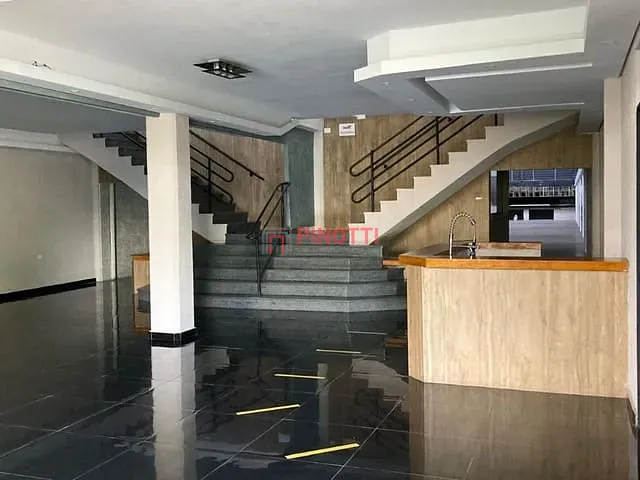 Galpão / Barracão à venda ou para alugar, no bairro Parque Botujuru em São Bernardo do Campo