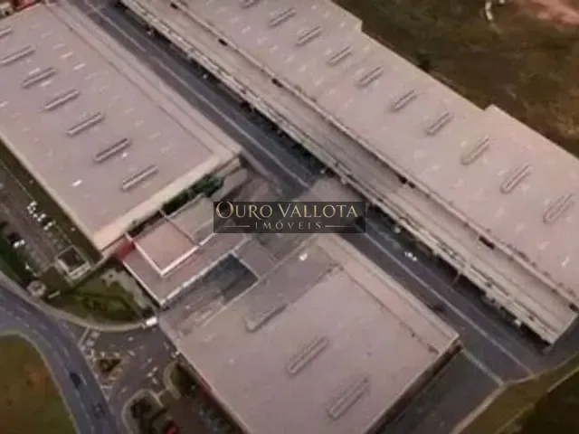 Galpão / Barracão com 1423m², para alugar, no bairro Itaqui em Itapevi