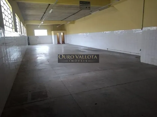Galpão / Barracão com 1100m², para alugar, no bairro Casa Verde Alta em São Paulo