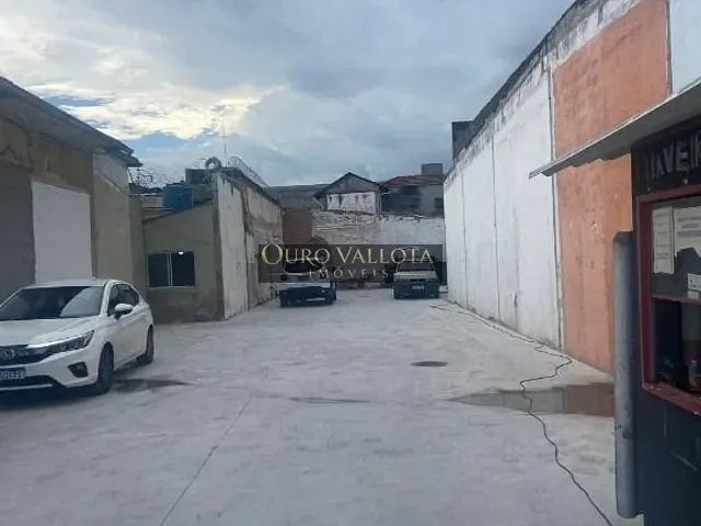 Galpão / Barracão com 600m², para alugar, no bairro Mooca em São Paulo