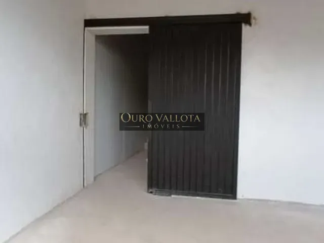 Galpão / Barracão com 300m², para alugar, no bairro Vila Dom Pedro I em São Paulo