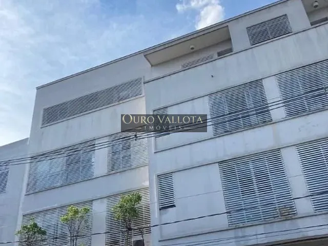 Galpão / Barracão com 2550m², à venda, no bairro Luz em São Paulo