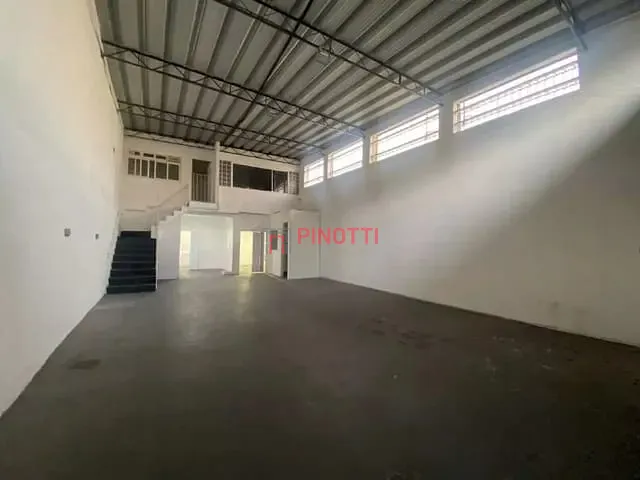 Galpão / Barracão para alugar, no bairro Centro em São Bernardo do Campo