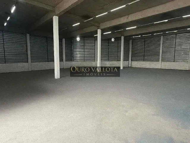 Galpão / Barracão com 1400m², para alugar, no bairro Lapa em São Paulo