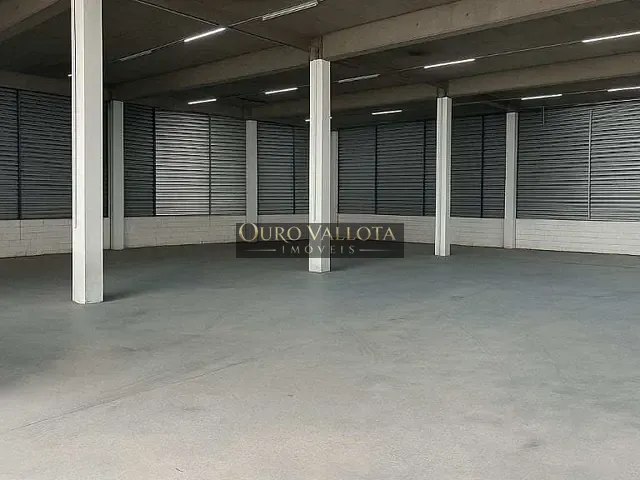 Galpão / Barracão com 1400m², para alugar, no bairro Lapa em São Paulo