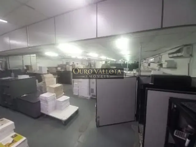 Galpão / Barracão com 300m², para alugar, no bairro Vila Prudente (Zona Leste) em São Paulo