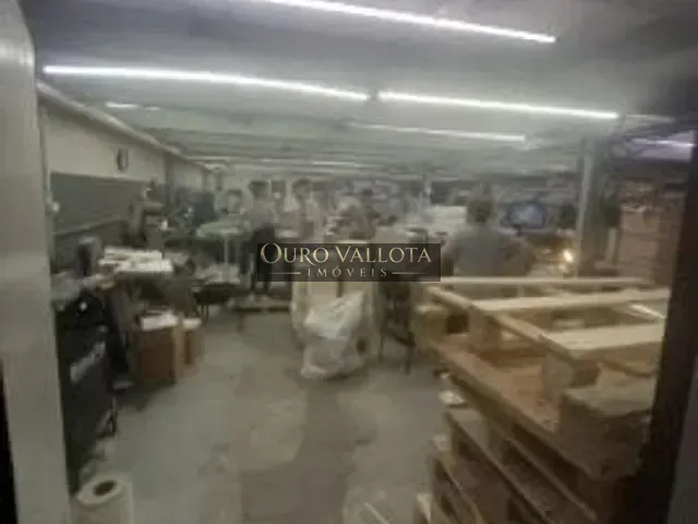 Galpão / Barracão com 300m², para alugar, no bairro Vila Prudente (Zona Leste) em São Paulo