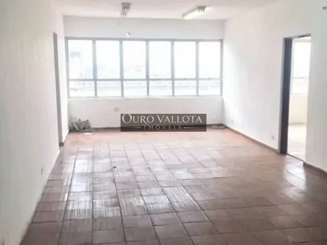 Galpão / Barracão com 800m², à venda, no bairro Vila Nova York em São Paulo