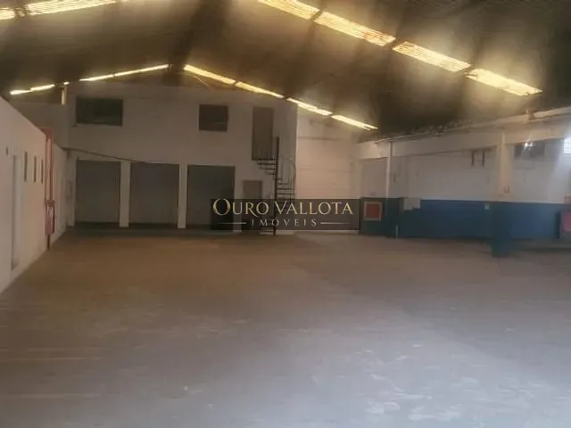 Galpão / Barracão com 3328m², para alugar, no bairro Vila Leopoldina em São Paulo