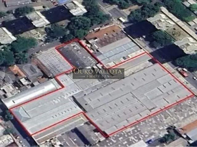 Galpão / Barracão com 9394m², à venda, no bairro Brás em São Paulo