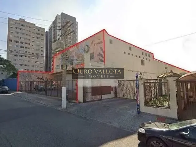 Galpão / Barracão com 3276m², para alugar, no bairro Brás em São Paulo