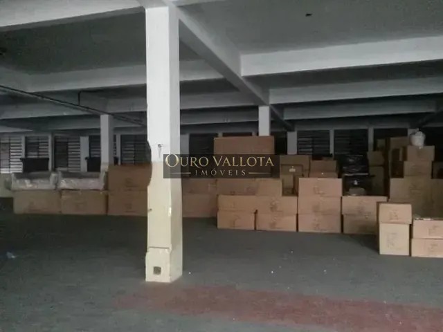 Galpão / Barracão com 2030m², à venda, no bairro Catumbi em São Paulo