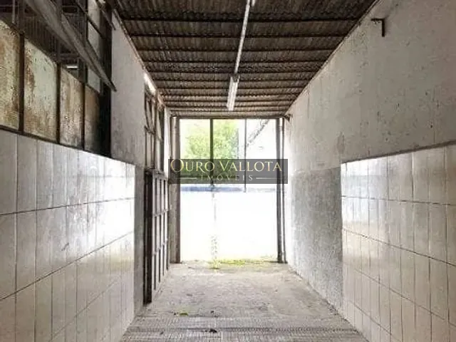 Galpão / Barracão com 1090m², à venda, no bairro Vila Gumercindo em São Paulo