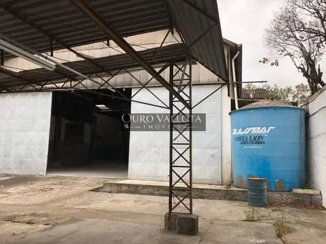 Galpão / Barracão com 1090m², à venda, no bairro Vila Gumercindo em São Paulo