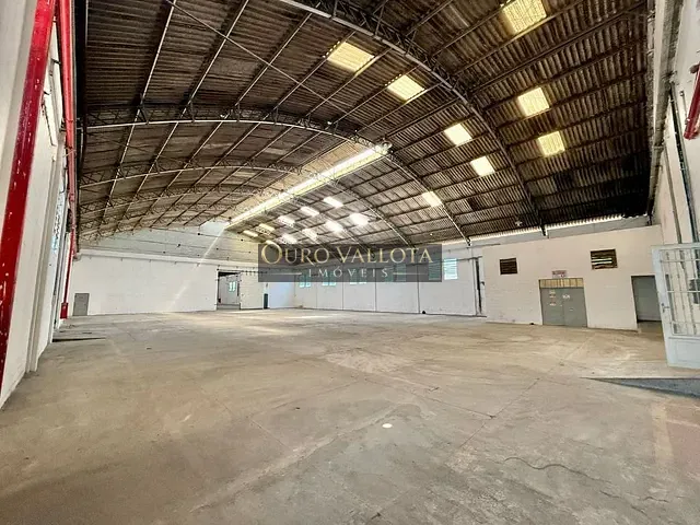 Galpão / Barracão com 7659m², para alugar, no bairro Jardim Fátima em Guarulhos