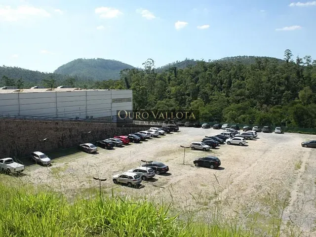 Galpão / Barracão com 5712m², à venda, no bairro Empresarial Anhanguera em Cajamar
