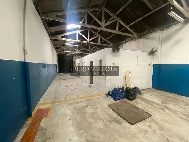 Galpão / Barracão com 332m², para alugar, no bairro Mooca em São Paulo