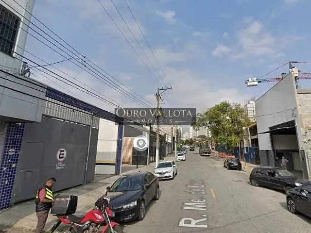 Galpão / Barracão com 900m², para alugar, no bairro Mooca em São Paulo