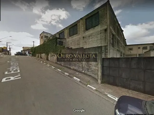 Galpão / Barracão com 1360m², para alugar, no bairro Jardim Albertina em Guarulhos