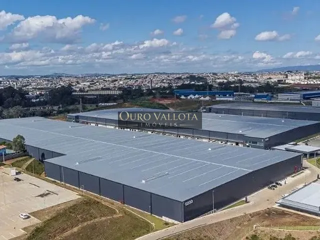 Galpão / Barracão com 13219m², para alugar, no bairro Cumbica em Guarulhos