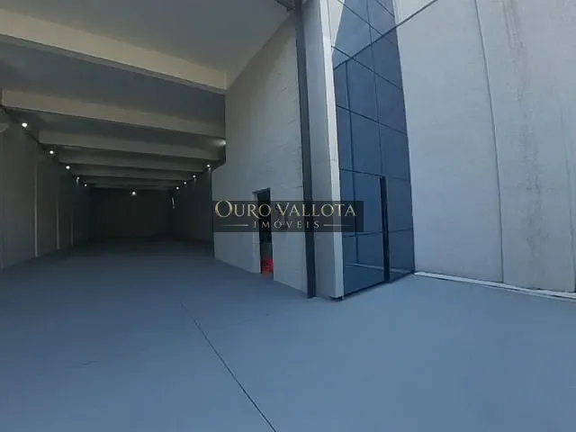 Galpão / Barracão com 44900m², à venda, no bairro Parque João Ramalho em Santo André