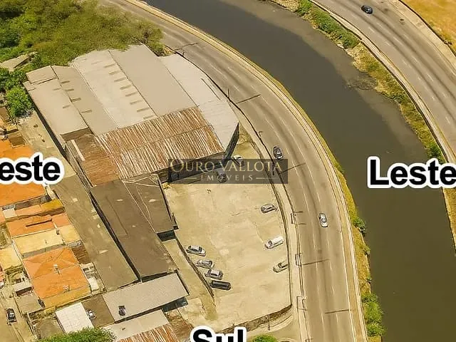 Galpão / Barracão com 6800m², para alugar, no bairro Mooca em São Paulo