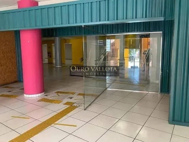 Galpão / Barracão com 4200m², para alugar, no bairro Tatuapé em São Paulo