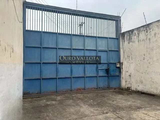 Galpão / Barracão com 561m², para alugar, no bairro Jardim Nove de Julho em São Paulo