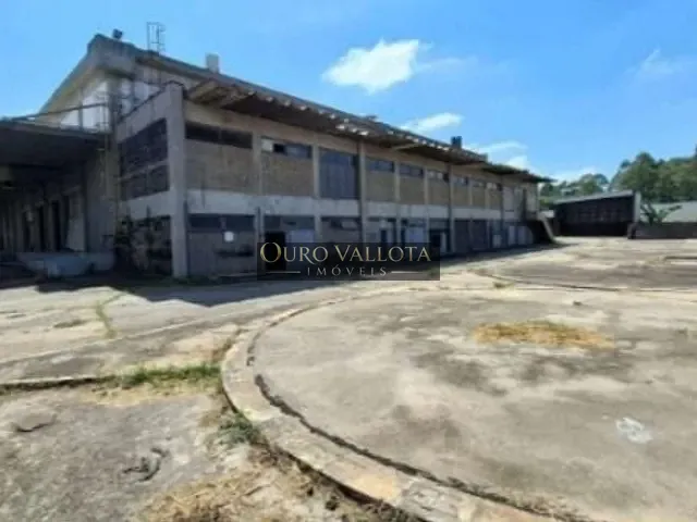 Galpão / Barracão com 6700m², para alugar, no bairro Alphaville Empresarial em Barueri