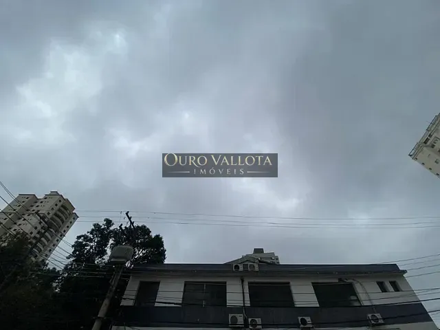 Galpão / Barracão com 1000m², para alugar, no bairro Vila Bertioga em São Paulo