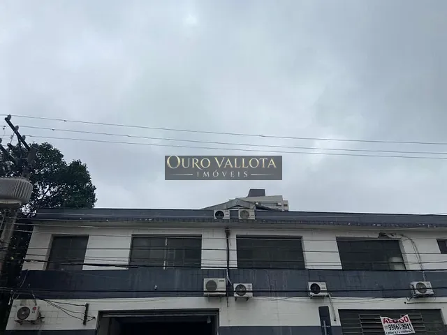 Galpão / Barracão com 1000m², para alugar, no bairro Vila Bertioga em São Paulo