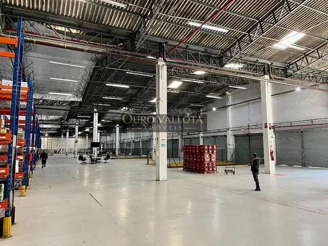 Galpão / Barracão com 11300m², para alugar, no bairro Vila Leopoldina em São Paulo