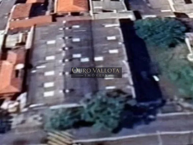 Galpão / Barracão com 579m², para alugar, no bairro Vila Alpina em São Paulo