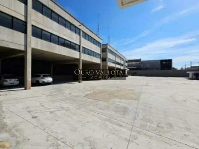 Galpão / Barracão com 12000m², para alugar, no bairro Alphaville Industrial em Barueri