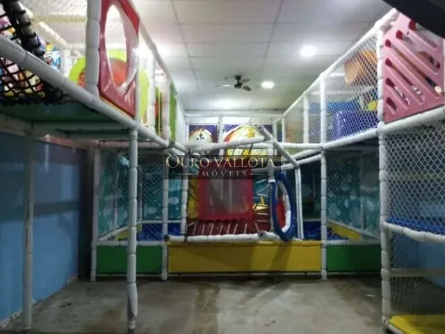Galpão / Barracão com 498m², para alugar, no bairro Vila Bela em São Paulo