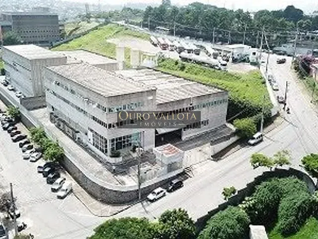 Galpão / Barracão com 3000m², para alugar, no bairro Jardim Mutinga em Barueri
