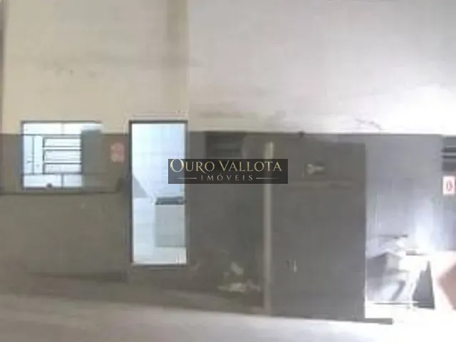 Galpão / Barracão com 2000m², para alugar, no bairro Vila Independência em São Paulo