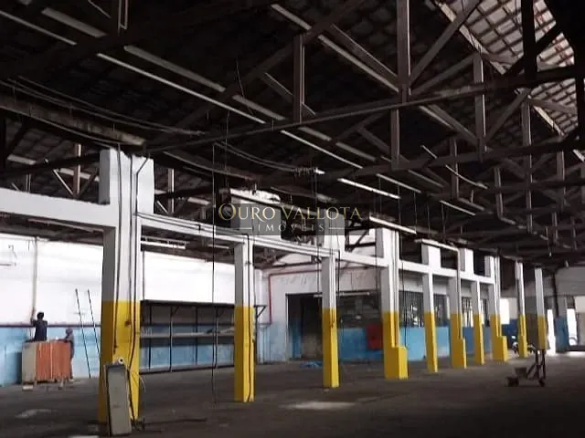 Galpão / Barracão com 1300m², à venda, no bairro Vila Invernada em São Paulo