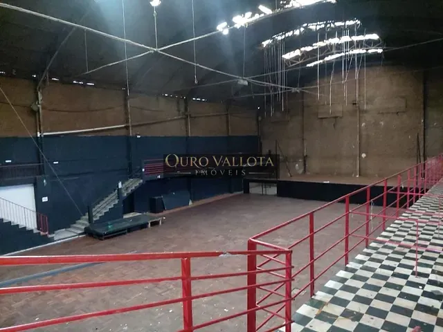 Galpão / Barracão com 766m², para alugar, no bairro Vila Maria em São Paulo