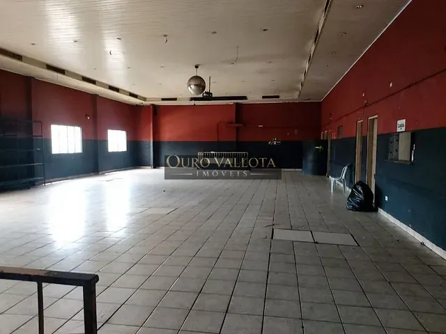 Galpão / Barracão com 766m², para alugar, no bairro Vila Maria em São Paulo