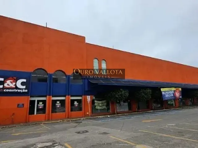 Galpão / Barracão com 3736m², para alugar, no bairro Mooca em São Paulo