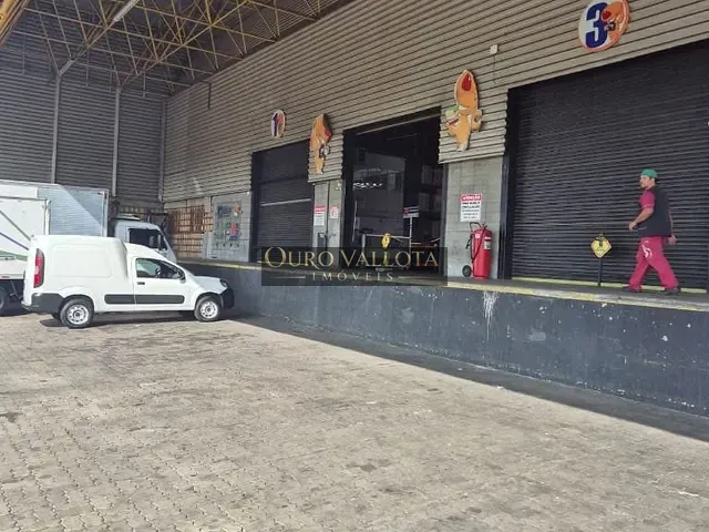 Galpão / Barracão com 3000m², para alugar, no bairro Conjunto Residencial Butantã em São Paulo