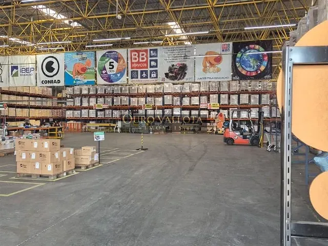Galpão / Barracão com 3000m², para alugar, no bairro Conjunto Residencial Butantã em São Paulo