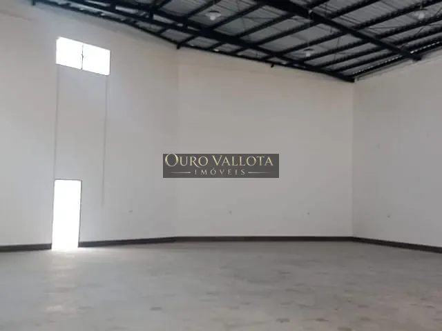 Galpão / Barracão com 310m², para alugar, no bairro Parque Independência em São Paulo