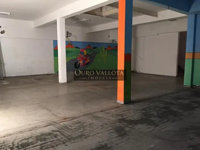 Galpão / Barracão com 750m², à venda, no bairro Bosque da Saúde em São Paulo
