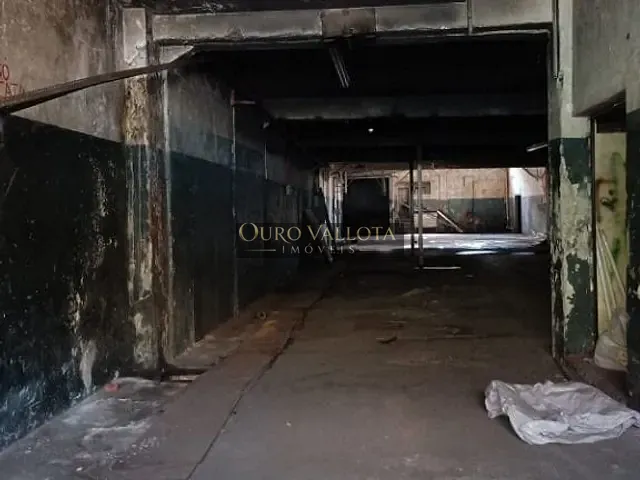 Galpão / Barracão com 552m², para alugar, no bairro Chácara Califórnia em São Paulo