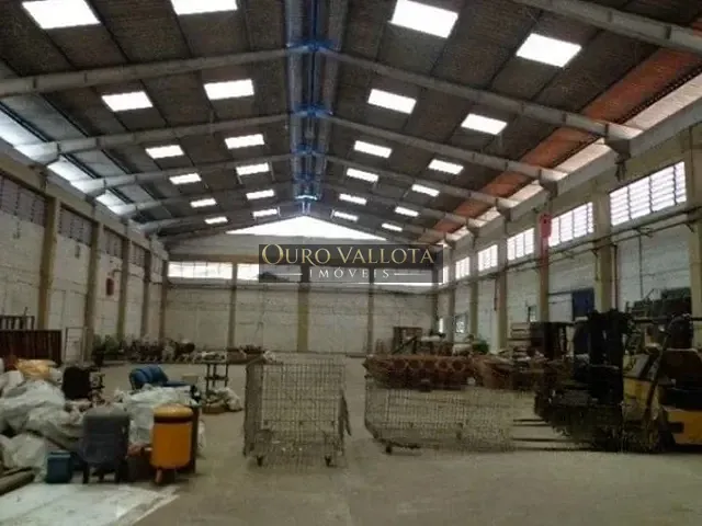 Galpão / Barracão com 2618m², à venda, no bairro Vila Alpina em São Paulo