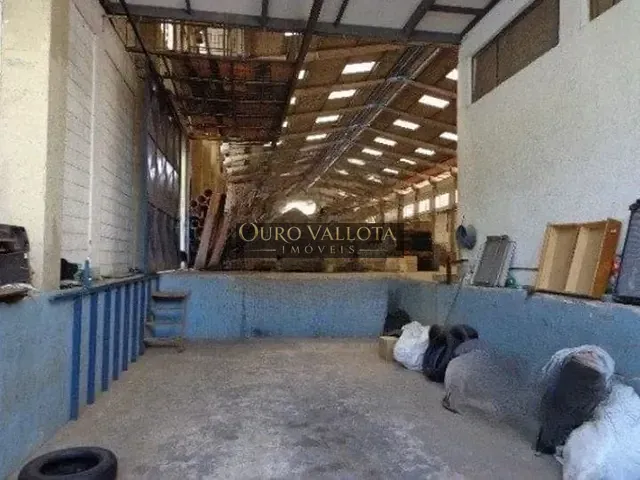 Galpão / Barracão com 2618m², à venda, no bairro Vila Alpina em São Paulo