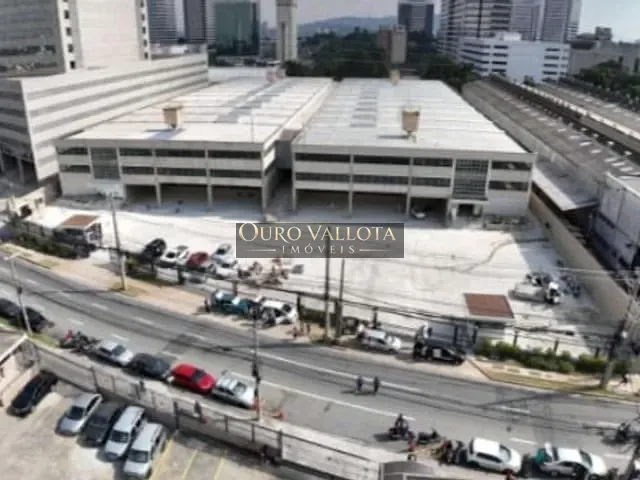 Galpão / Barracão com 12000m², para alugar, no bairro Alphaville Industrial em Barueri